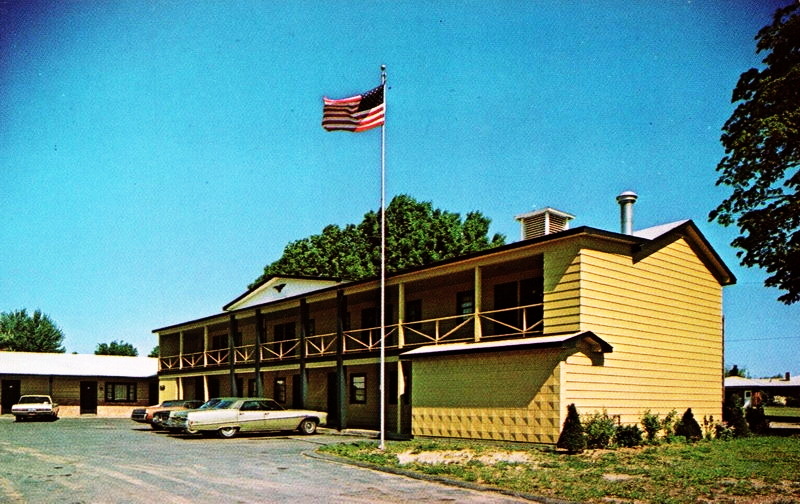 Cadet Motor Inn - Vintage Postcard